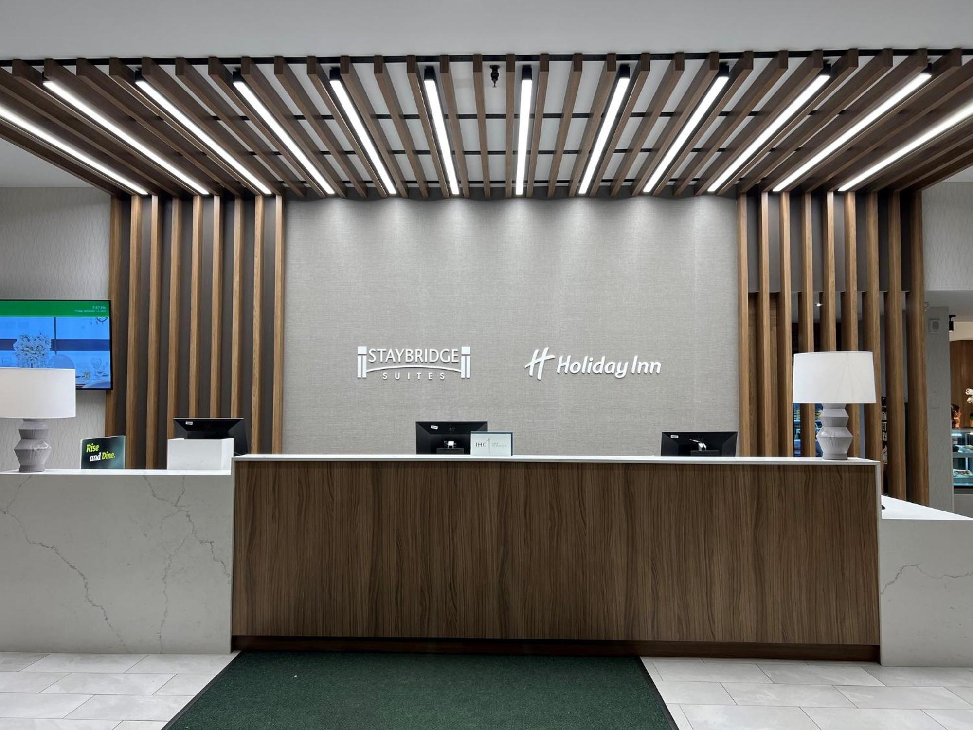 Holiday Inn Hotel & Suites St.Catharines-Niagara By Ihg Saint Catharines Экстерьер фото