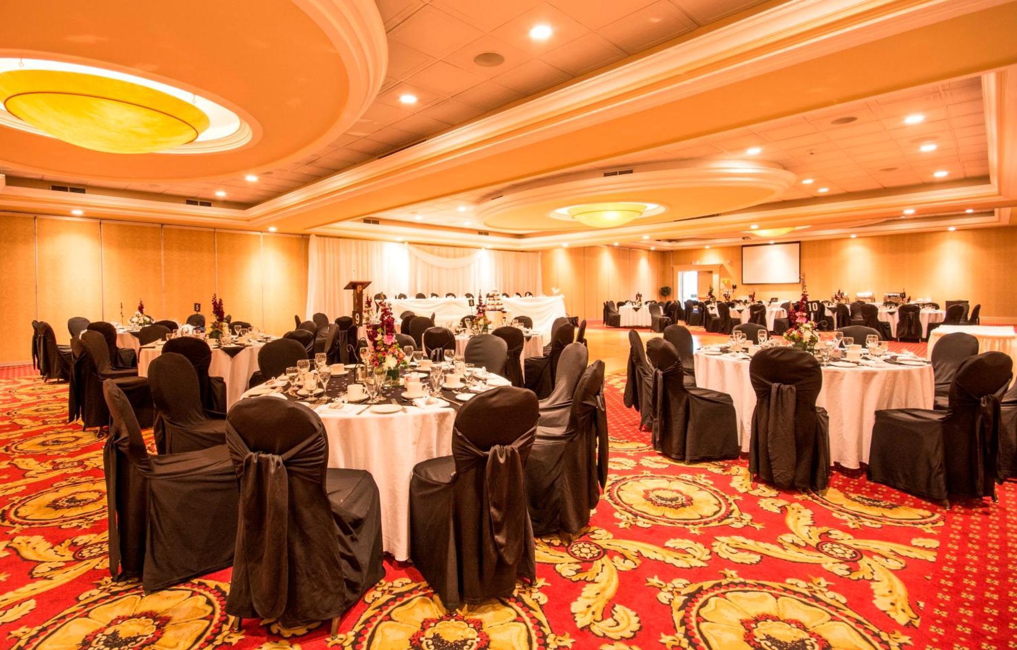 Holiday Inn Hotel & Suites St.Catharines-Niagara By Ihg Saint Catharines Экстерьер фото